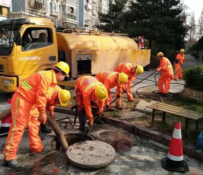 左贡市政管道清淤