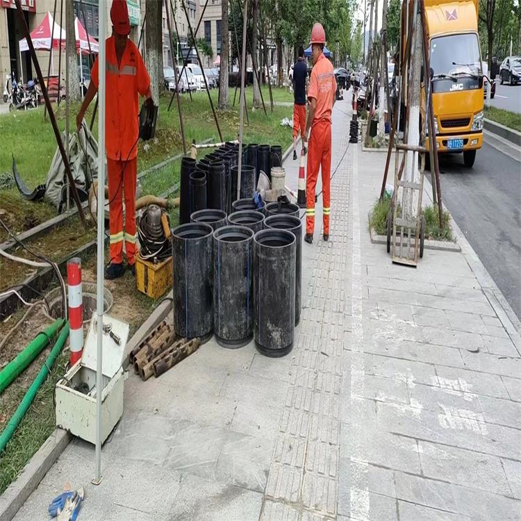 左贡管道短管置换修复